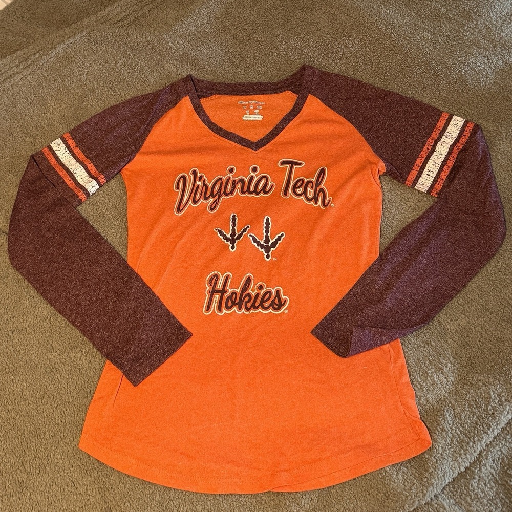 Virginia Tech Hokies Long Sleeve Baseball T-Shirt –‎ Size Small – Champion